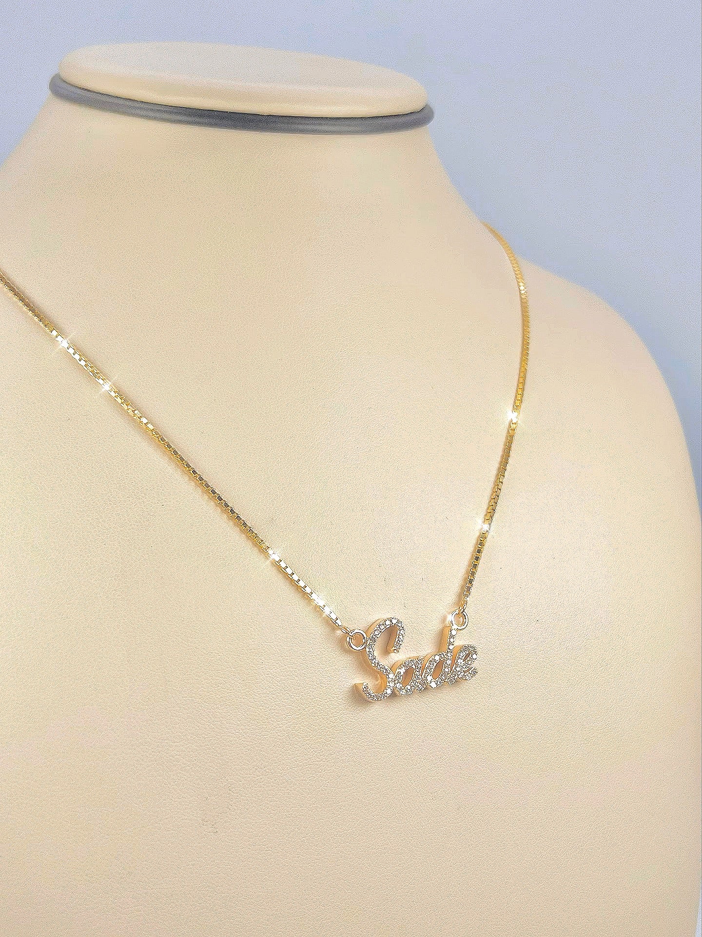 10KT Custom Diamond Name Plate