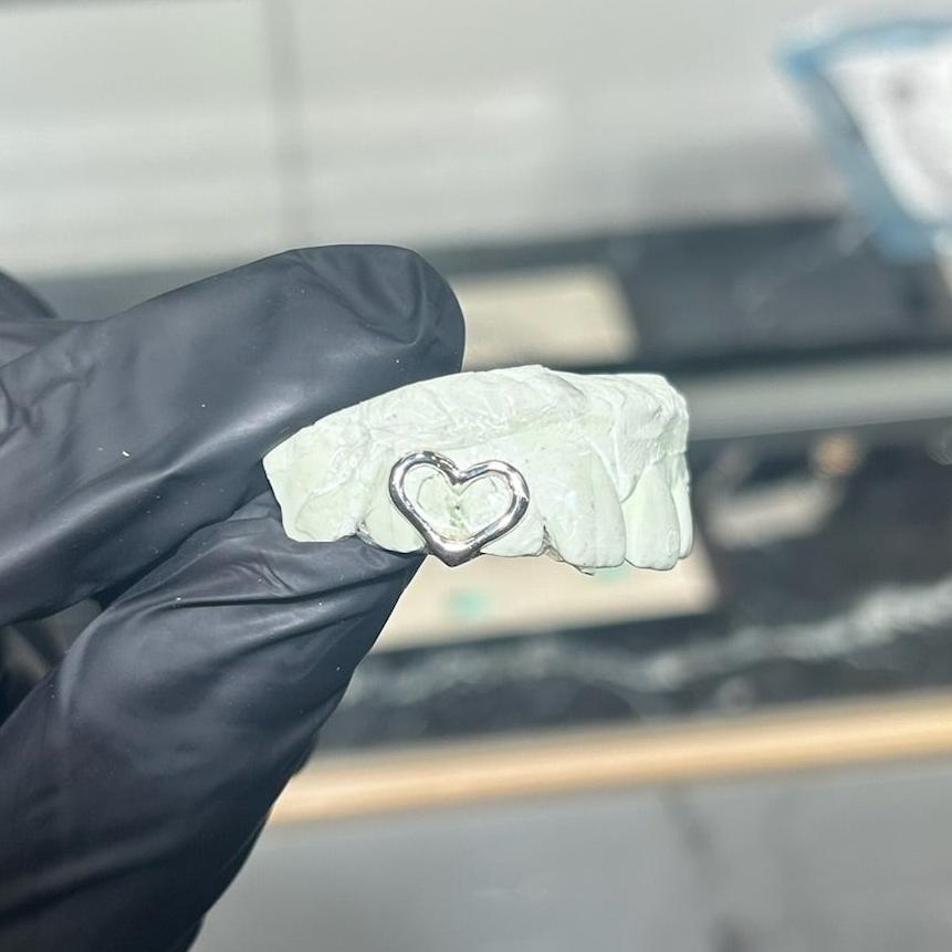 Custom Solid Heart Spacer Grillz