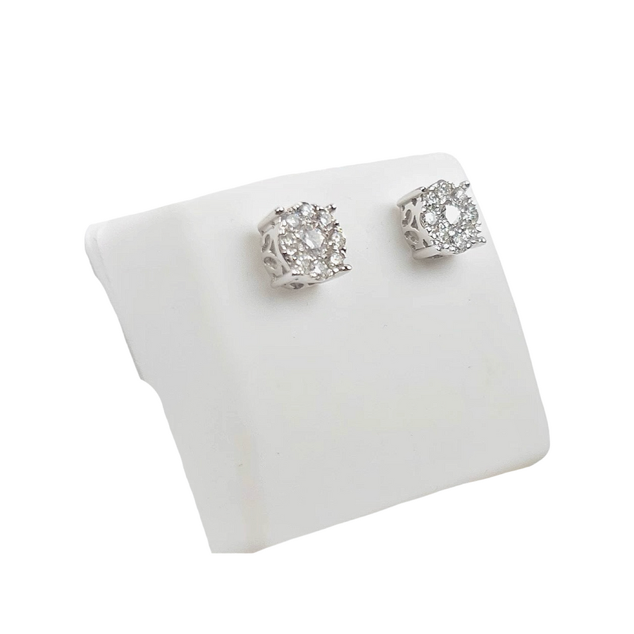 Round Diamond Illusion Studs (Large)